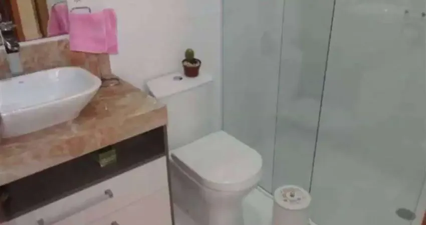 Casa isolada com piscina, 03 dormitórios, canto do forte, praia grande