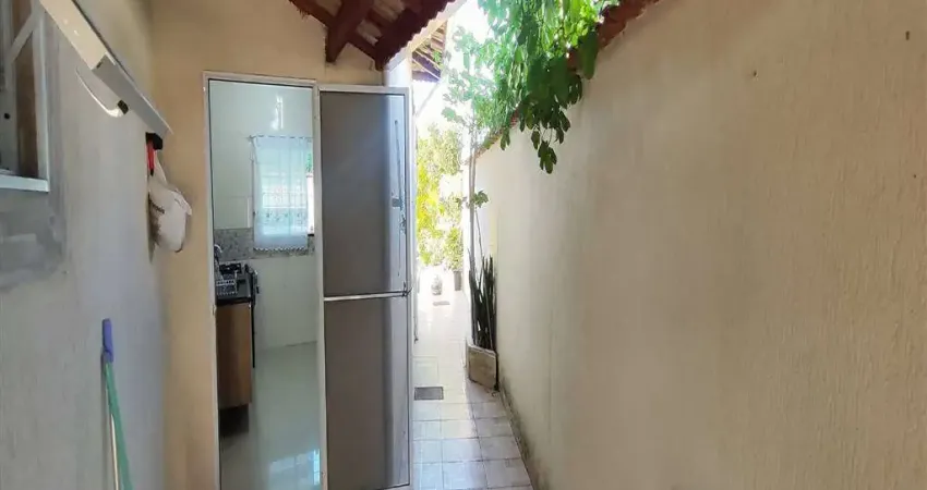 Casa com 3 quartos à venda na RUA Caiçara, 312, Vila Caiçara, Praia Grande