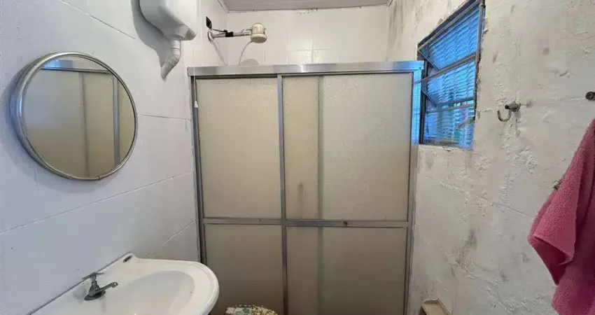 Casa com 2 quartos, caiçara, praia grande - r$ 380 mil, cod: ca1404