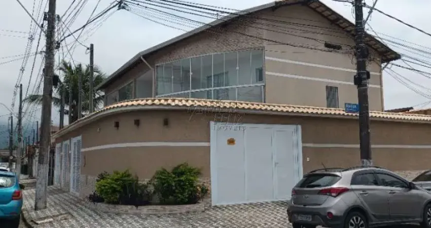 Sobrado de esquina 2 suítes | 3 vagas e churrasqueira - próximo à feirinha do caiçara