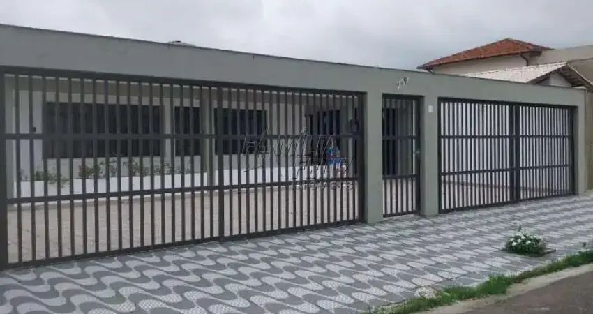 Casa com 4 quartos, sendo 2 suítes + edícula - 325 m² - 150 metros do mar - flórida - praia grande