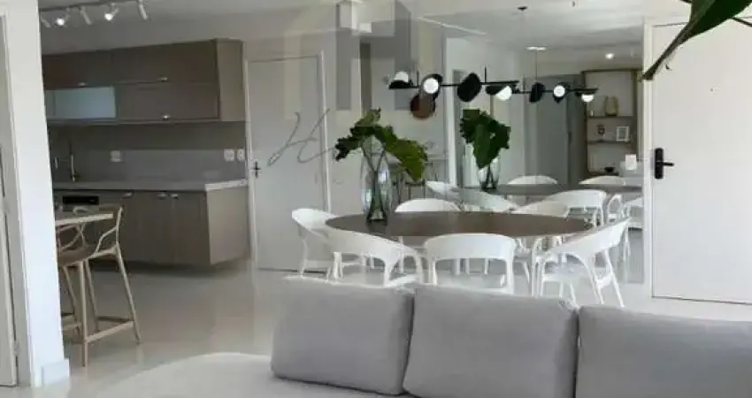 Apartamento à venda com 128 metros 3 suítes. Condomínio Paris. Centro. Santo André.