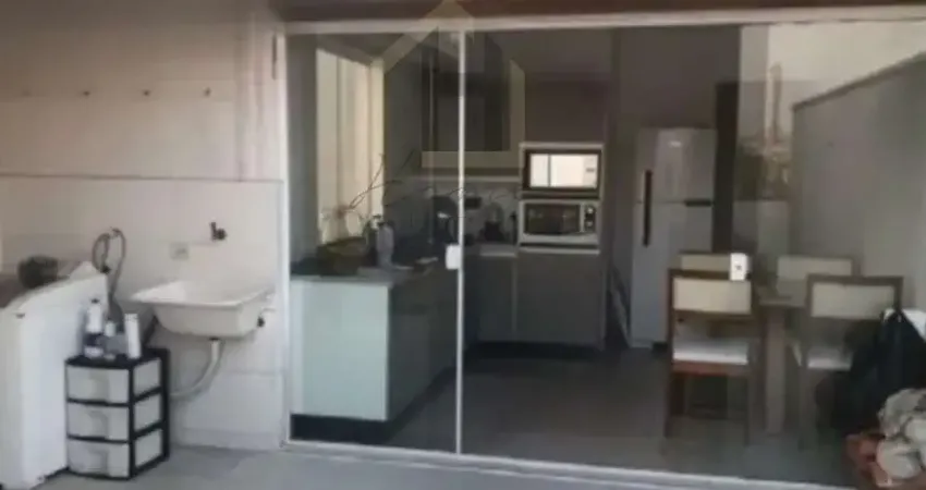 Cobertura à venda com 80 metros 2 dormitórios. Condomínio Roma II. Parque Erasmo Assunção. Santo André.
