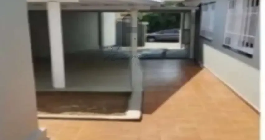 Casa térrea à venda com 250 metros 2 dormitórios e 1 edícula.  Vila Guarani. Santo André.