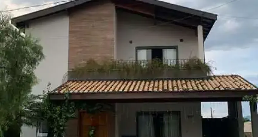 Casa com 4 quartos à venda, 275 m² por r$ 1.600.000 - campos do conde chambord - tremembé/sp