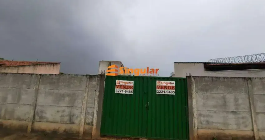 Terreno à venda no Tiradentes, Governador Valadares 