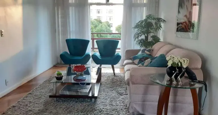 Apartamento duplex - 01 suíte + 03 quartos - 02 vagas garagem- excelente localização