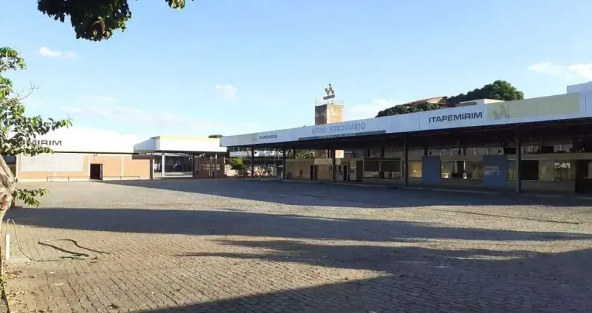 Área privativa para aluguel, vila rica - governador valadares/mg