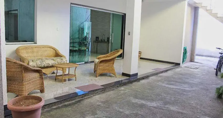 Casa à venda, 4 quartos, 1 suíte, 4 vagas, ilha dos araújos - governador valadares/mg