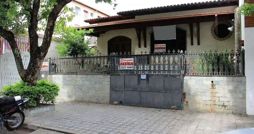 Casa para aluguel, 4 quartos, 1 suíte, 6 vagas, esplanada - governador valadares/mg