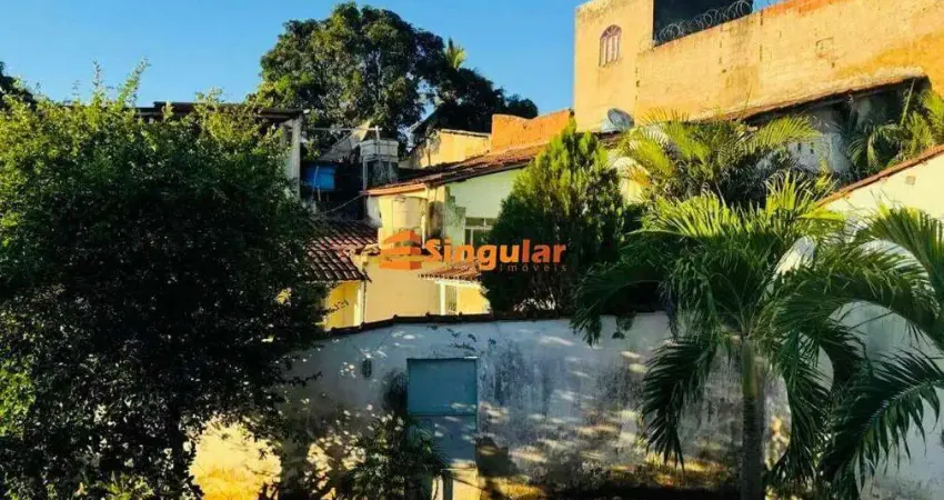 Casa à venda no Parque Ibituruna, Governador Valadares 