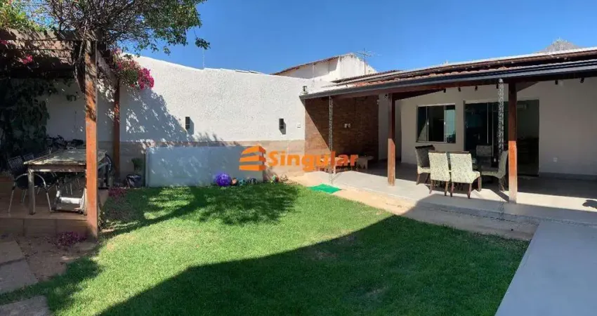 Casa com 3 quartos à venda no Ilha dos Araújos, Governador Valadares 