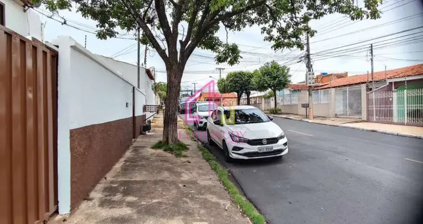 CASA à venda,  CPA, Cuiabá, MT-  Sobrado REFORMADO, 3 vagas, 280 m2 ÚTEIS, próximo ao Cartório 6º O