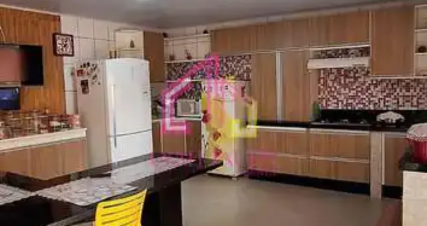 Casa à venda, Altos do Coxipó, Cuiabá, MT, 3/4+1 suíte, 220 M2 ÚTEIS, PLACA SOLAR DE 1100 KWH,  Qui