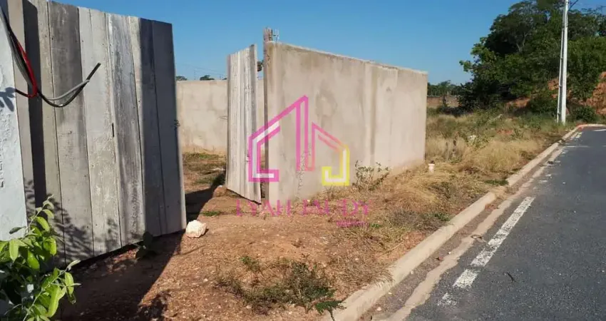 Terreno à venda, Parque Bela Conquista, Cuiabá, MT, MURADO, 200,44 m², próximo ao Atacadão Coxipó,
