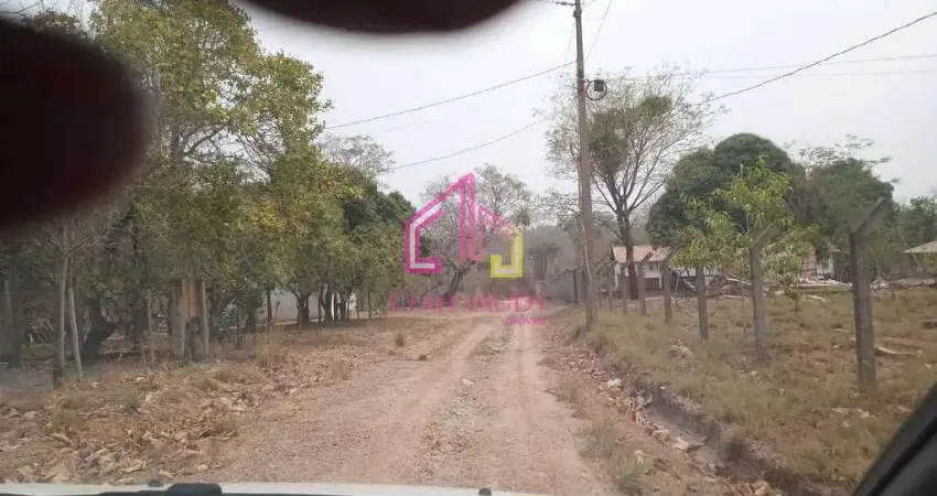 Terreno à venda, Tijucal, Cuiabá, MT, 5.500 m2 , 50 X 110 M, à  2 km após o final do asfalto da Av.