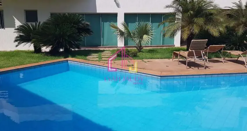 Casa à Venda - JARDIM ITÁLIA, Cuiabá - MT, Condomínio Villa Felice, 698m², 6 vagas, TERRENO 734 m2