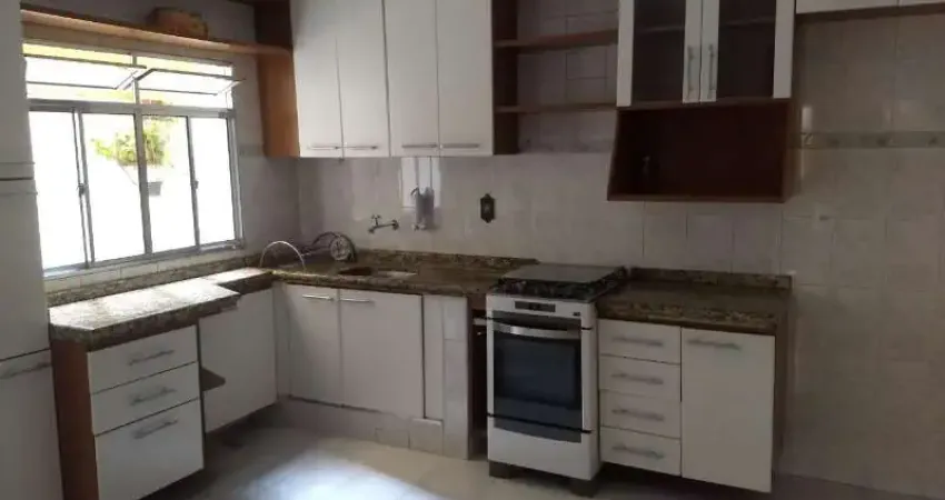 Apartamento térreo à venda no Edifício Márcia, em Sorocaba-SP