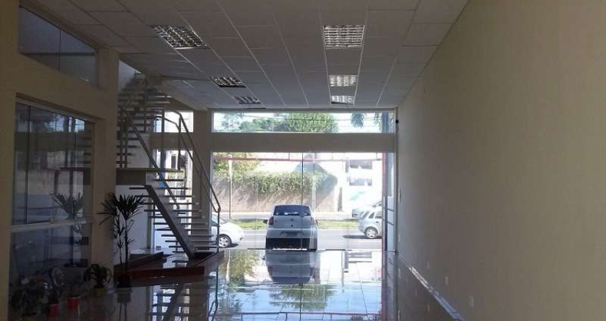 Prédio comercial à venda na Avenida General Carneiro, em Sorocaba-SP