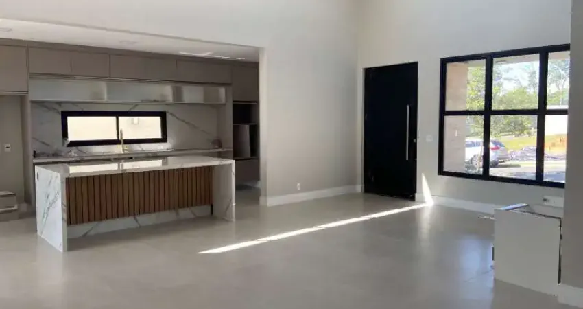 Casa térrea à venda no Residencial Monte Carlo, em Sorocaba-SP