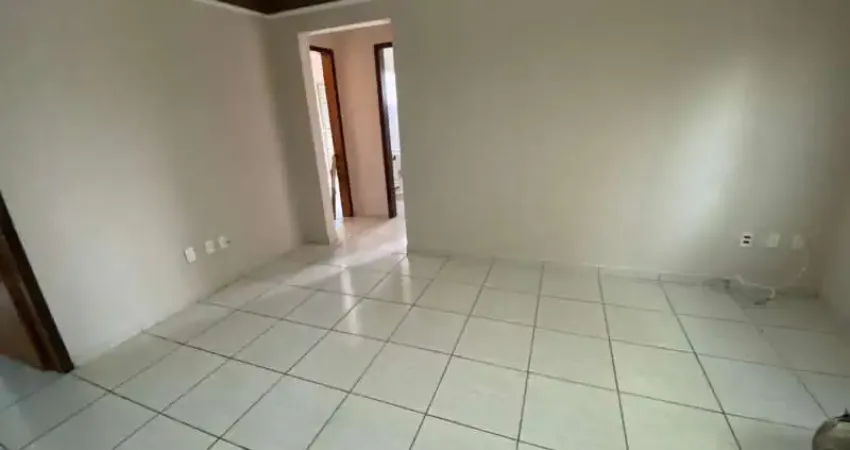 Apartamento térreo à venda no Jardim Ferreira, em Sorocaba- SP.