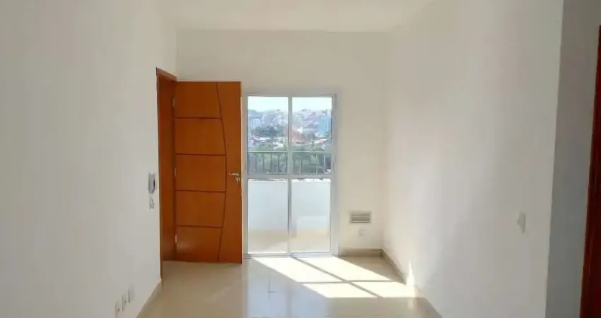 Apartamento à venda no Condomínio Residencial Flecheiras, em Sorocaba-SP.