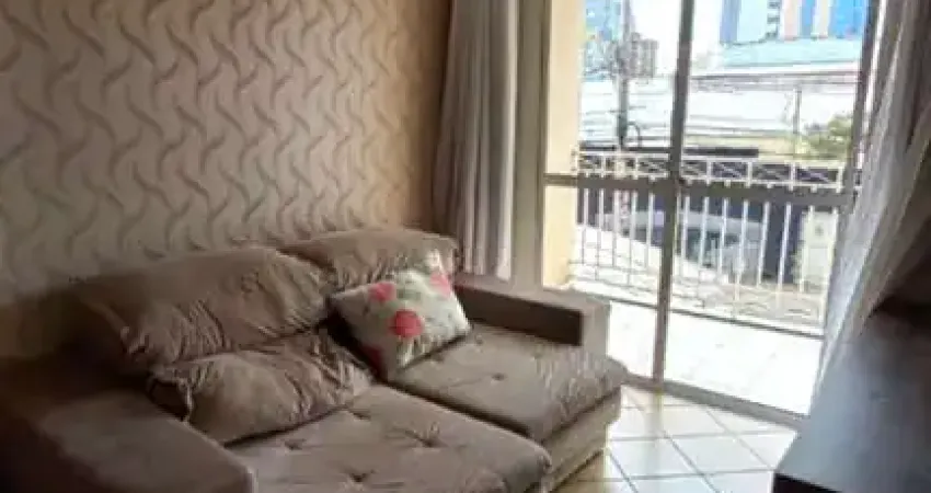 Apartamento à venda no Condomínio Edifício Cláudia Vieira, em Sorocaba-SP.