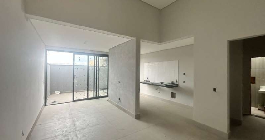 Casa térrea à venda no Horto Florestal Villagio, em Sorocaba-SP.