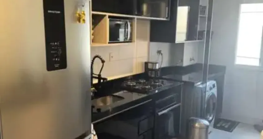 Apartamento à venda no Residencial Lírios, em Sorocaba-SP.