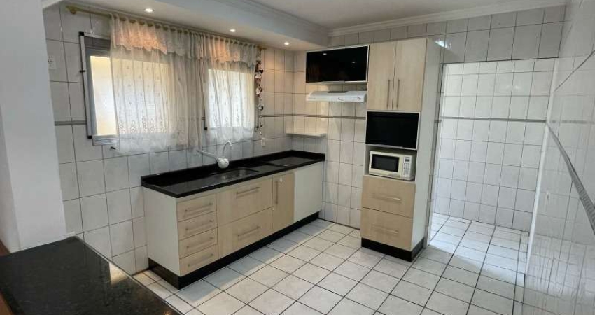 Apartamento Duplex para alugar no Residencial Caribe, em Sorocaba- SP.