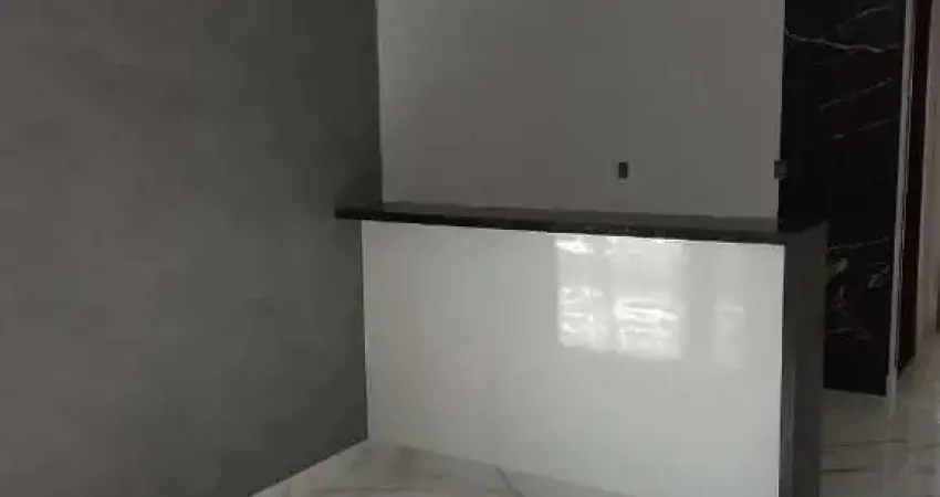 Casa geminada à venda no Jardim Alpes, em Sorocaba-SP.