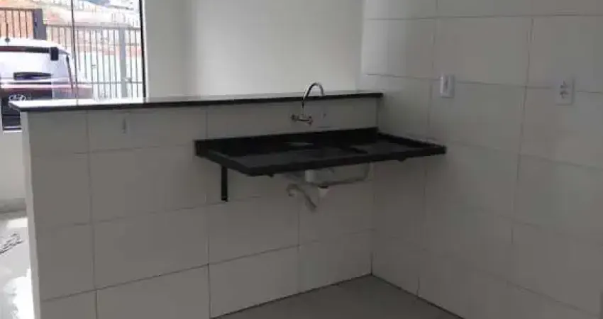 Casa geminada à venda no Parque São Bento, em Sorocaba-SP.