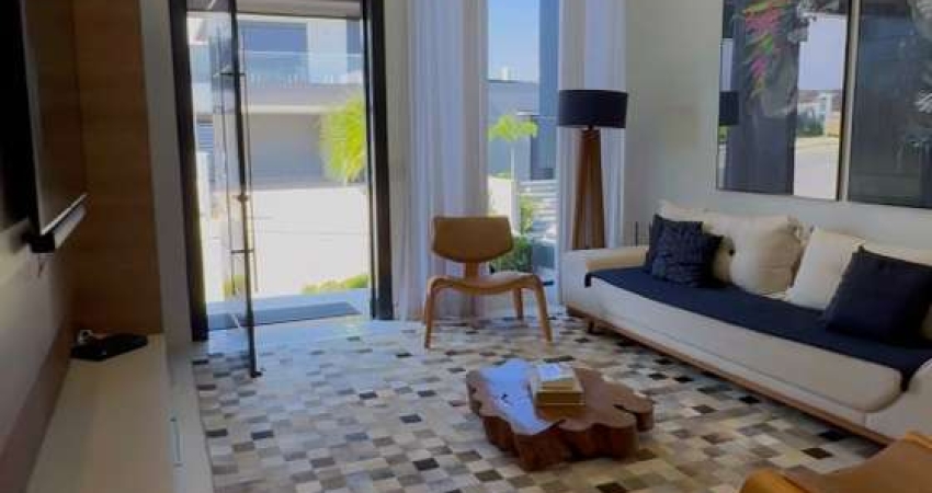 Casa térrea à venda no Residencial Sunlake, em Sorocaba-SP