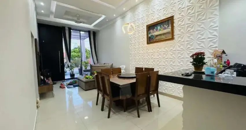 Casa à venda no Condomínio Horto Florestal III, em Sorocaba-SP.