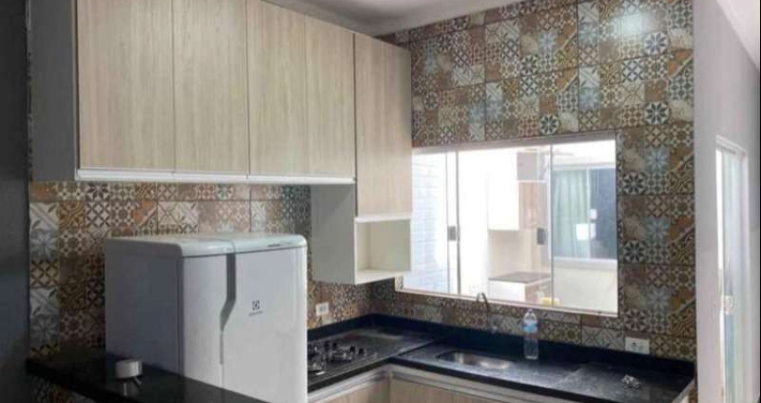 Casa geminada à venda no Jardim Luciana Maria, em Sorocaba-SP.