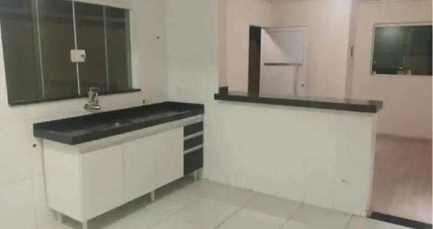 Casa à venda no Condomínio Jardim Aeroporto, em Sorocaba-SP.