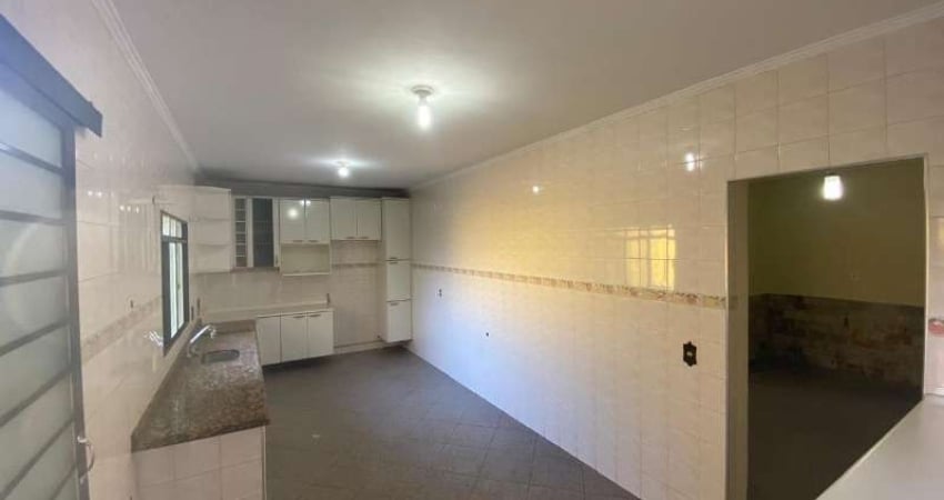 Casa térrea para alugar comercial ou residencial na Vila Angélica, em Sorocaba-SP.