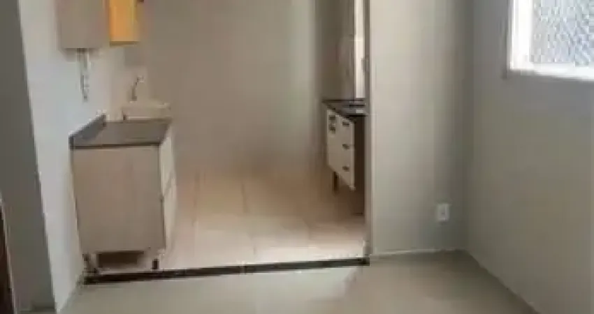 Apartamento térreo à venda no Condomínio Serra Azul, em Sorocaba -SP