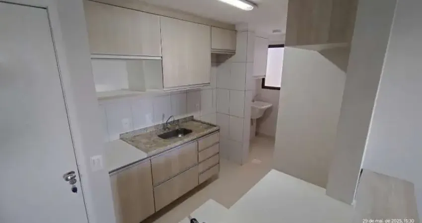 Apartamento à venda no Condomínio Residencial Paris, em Sorocaba-SP.