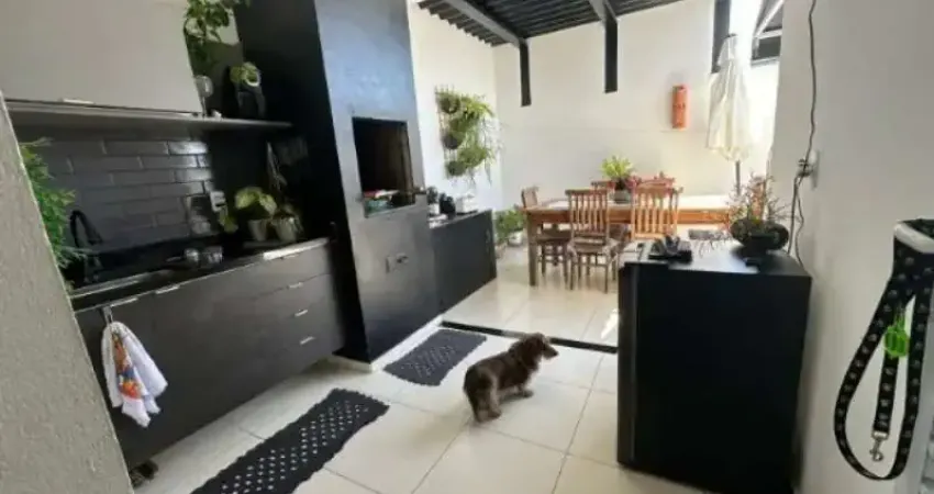 Casa térrea à venda no condomínio horto florestal iii, em sorocaba-sp.