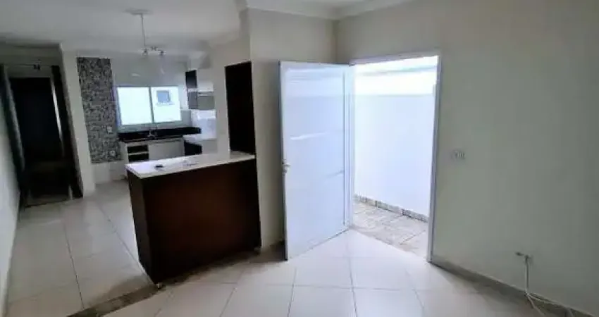 Casa assobradada à venda no parque santa márcia, em votorantim-sp.