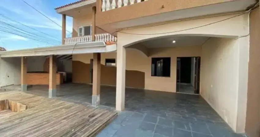 Sobrado à venda no bairro vila domingues, em votorantim-sp.