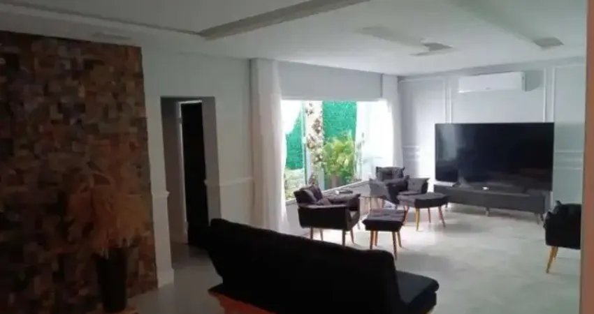 Casa com 3 quartos à venda na Rua Paulino Faria, S/n, Vila São João, Sorocaba