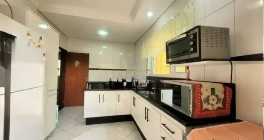 Casa térrea à venda no jardim piazza di roma, em sorocaba-sp.