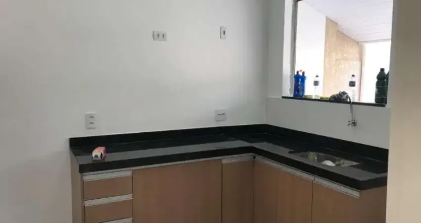 Sobrado à venda no residencial village salermo, em votorantim-sp