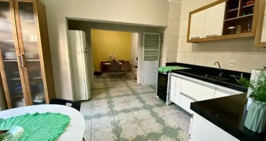 Casa com 4 quartos à venda na Rua José Virgílio da Silva, 100, Conjunto Habitacional Júlio de Mesquita Filho, Sorocaba