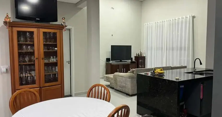 Casa com 3 quartos para alugar na Avenida Três de Março, Aparecidinha, Sorocaba