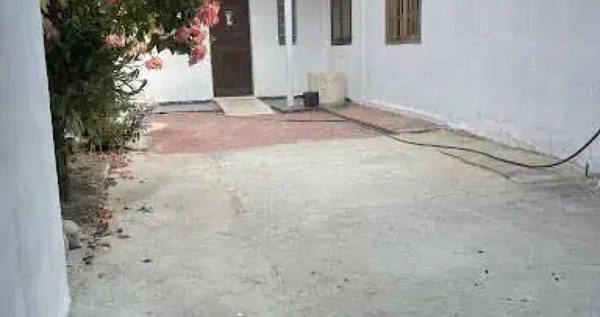 Casa com 3 dormitórios à venda por R$ 180.000,00 - Santa Cruz - Rio de Janeiro/RJ