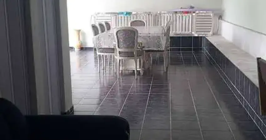 Jardim São Caetano-SCS - Casa 3 dorms - 8 vagas-524m²-Piscina