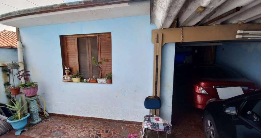 Santa Maria - Casa antiga com otimo terreno